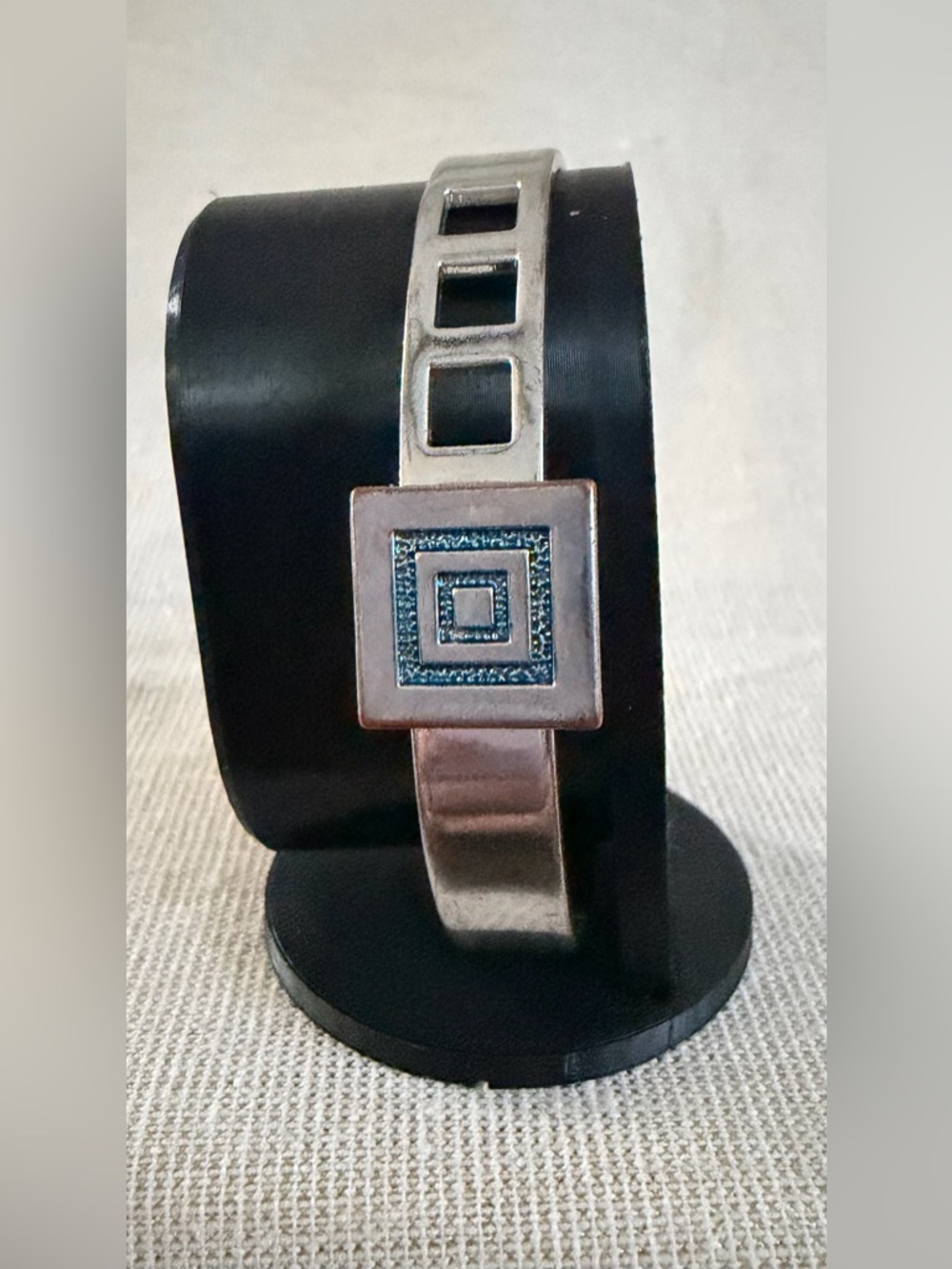 Geometric Square Accent Silver-Tone Bracelet with Blue Inlay